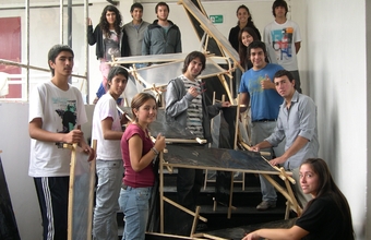 Alumnos de 1er año viven su taller Puente